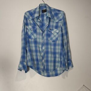 Wrangler Blue and White Checkered Casual Shirt